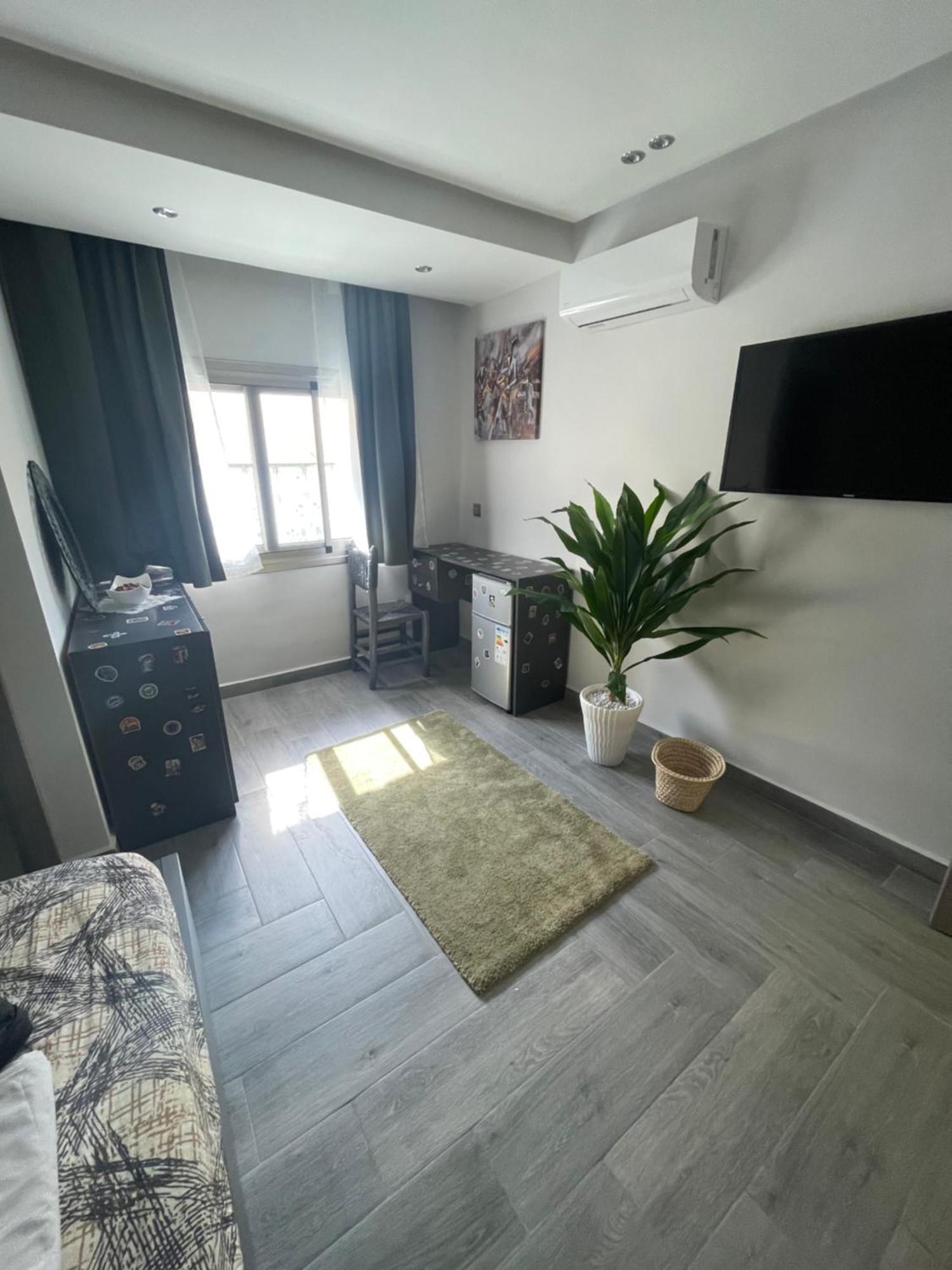 Anni Guesthouse Hostel مرتيل المظهر الخارجي الصورة