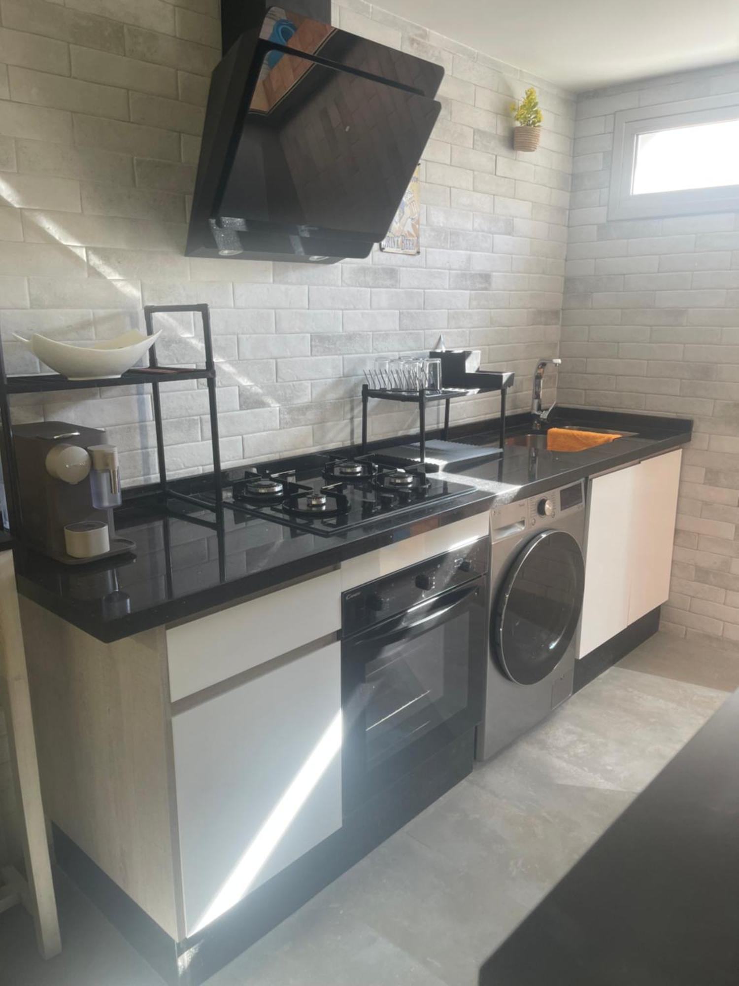 Anni Guesthouse Hostel مرتيل المظهر الخارجي الصورة